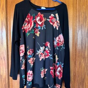 Stitch Fix Le Lis Floral Black Women's Top EUC